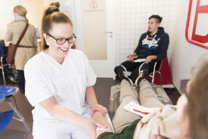 Blutspende Blutspenden Blut Spende Eröffnung Uni-Spende Universität Hamburg Uni Campus